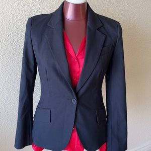 Zara Classic Black Fitted Blazer size Small